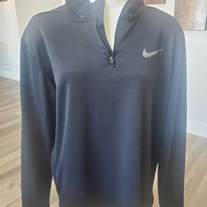 Nike Dri-fit pullover